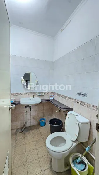 image DISEWAKAN RUKAN GADING BATAVIA LANTAI 2 DAN 3. (8)