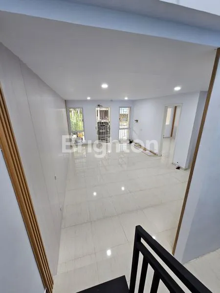 image DI JUAL CEPAT RUMAH 2 LT FULL RENOV DI GREENWICH HYLANDS BSD (4)