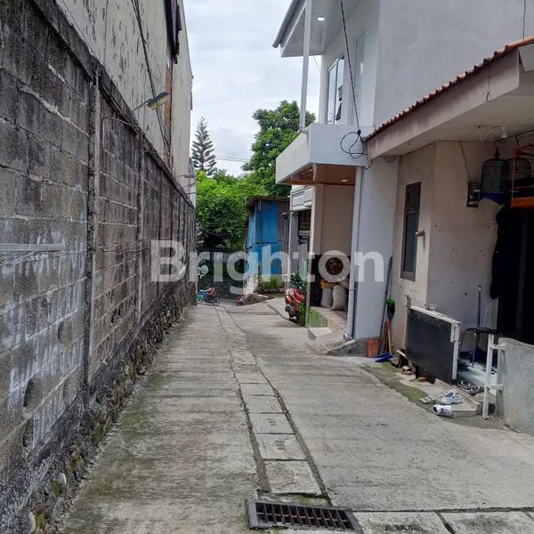 image RUMAH 2 LANTAI KT 3 KM 1 JL.RADAR AURI (2)