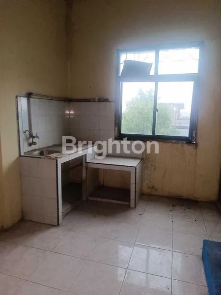 image RUKO 3 LANTAI DI LOKASI STRATEGIS DI PEKANBARU  (5)