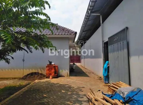 image GUDANG, KANTOR & RUMAH LUAS BURING KEDUNGKANDANG MALANG (5)