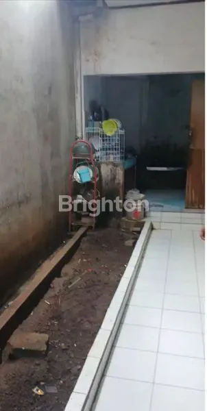 image INVESTASI CERDAS! RUMAH 5 KAMAR COCOK UNTUK KOS-KOSAN DI BUARAN, SERPONG! (5)