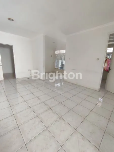 image RUMAH AMAN DAN NYAMAN (4)