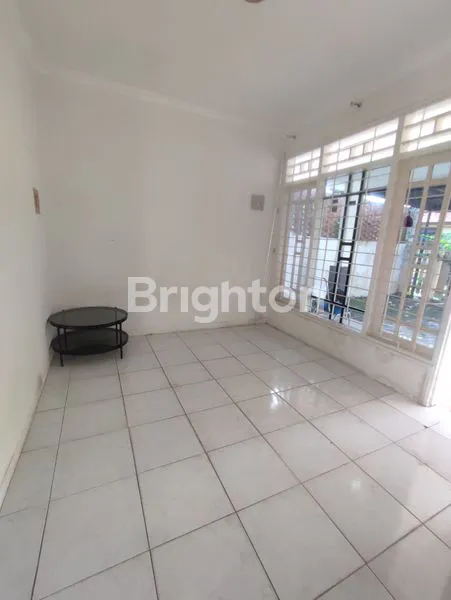 image RUMAH AMAN DAN NYAMAN (2)