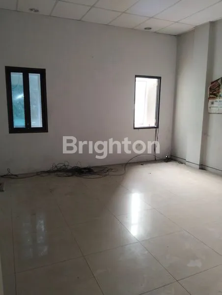 image RUKO 3 LANTAI SIAP HUNI ATAS ROOFTOP PINGGIR JALAN DR.WAHIDIN SEMARANG (3)