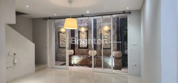 image RUMAH MODERN CLUSTER D\'VISTA CEMPAKA RENGAS BINTARO TANGERANG SELATAN  (4)