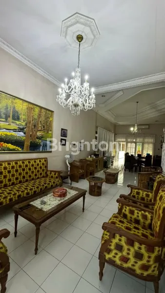 image HUNIAN NYAMAN & TERAWAT DI DHARMAHUSADA SURABAYA (5)