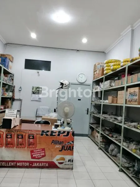 image RUKO TIGA LANTAI LOKASINYA  SANGAT STRATEGIS DI  PINGGIR JALAN CENGKARENG BARAT JAKARTA BARAT (2)
