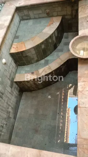 image RUMAH DIJUAL DI HOOK 2 LANTAI  PLUNGE POOL DAN TAMAN DI PURI GADING (5)