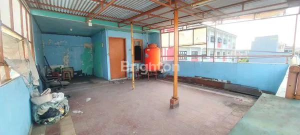 image RUMAH 3 LANTAI DI TELUK GONG PEJAGALAN PENJARINGAN JAKARTA UTARA (7)
