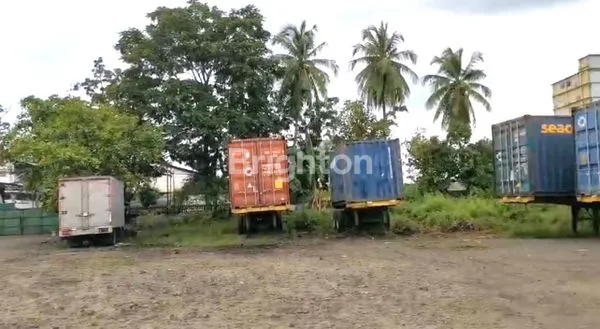 image DIJUAL GUDANG SIAP PAKAI PINGGIR JALAN YOS SUDARSO (7)