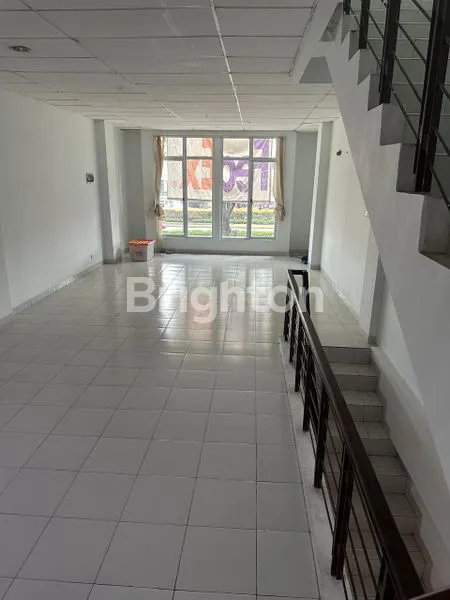 image RUKO 3 LANTAI MURAH DI BSD (4)