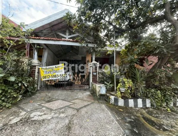 image HUNIAN KELUARGA PREMIUM RUNGKUT ASRI TIMUR – LT 200 M², SHM, BEBAS BANJIR (1)