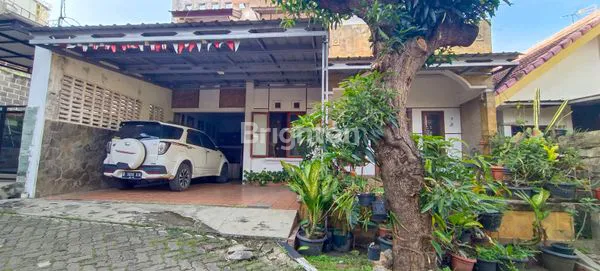 image RUMAH MEWAH LT 300M² DI TAMAN BOUGENVILLE, DEKAT LRT (1)