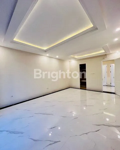 image RUMAH 3 LANTAI 160 M2 AMERICAN CLASSIC JAGAKARSA JAKARTA SELATAN (6)