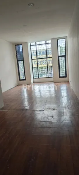 image RUKO 2 LANTAI STRATEGIS DI HIBRIDA RAYA KELAPA GADING (6)