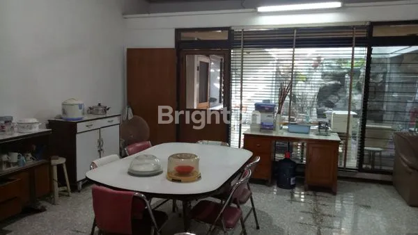 image RUMAH TERAWAT DI MANYAR TOMPOTIKA (3)