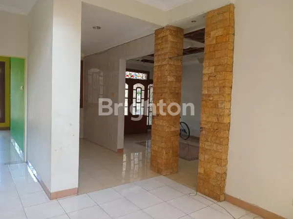 image RUMAH 2 LT  SIAP HUNI EKSKLUSIVE DI CLUSTER TERDEPAN PANTAI MENTARI KENJERAN DEKAT PAKUWON CITY, KAMPUS UNAIR, ITS  DAN RS  MITRA KELUARGA (3)