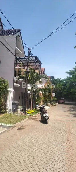 image RUMAH 2 LT  SIAP HUNI EKSKLUSIVE DI CLUSTER TERDEPAN PANTAI MENTARI KENJERAN DEKAT PAKUWON CITY, KAMPUS UNAIR, ITS  DAN RS  MITRA KELUARGA (8)