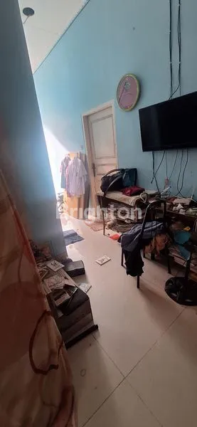 image DIJUAL RUMAH JELAMBAR 21/2 LANTAI (2)