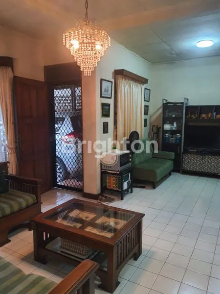 image HUNIAN STRATEGIS BINTARO, 4KT DEKAT PLAZA & STASIUN (3)