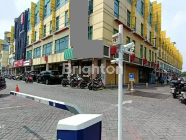 image RUKO HR MUHAMMAD GOLDEN PALACE DEKAT LENMARC, DEKAT MAYJEN SUNGKONO, DEKAT PAKUWON MALL (1)