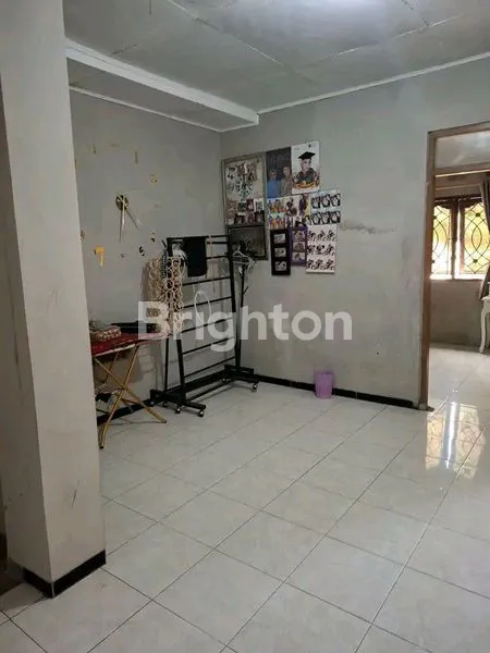 image RUMAH 300M2, 3KT, LOKASI STRATEGIS DI GENTAN (4)