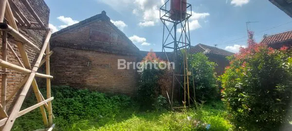 image RUMAH 300M2, 3KT, LOKASI STRATEGIS DI GENTAN (8)