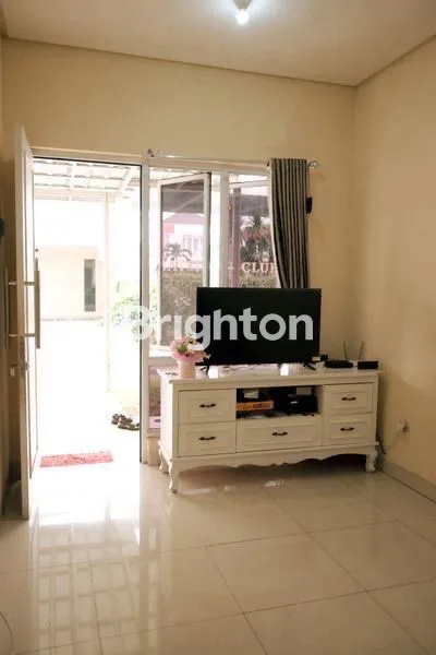 image PARADISE RESORT CITY CIPUTAT  (8)