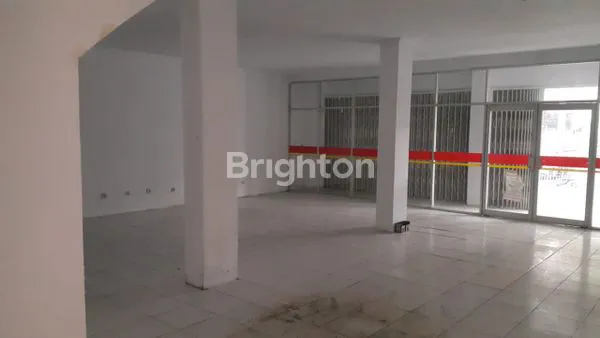 image RUKO STRATEGIS 3,5 LANTAI DI KEBAYORAN LAMA (2)