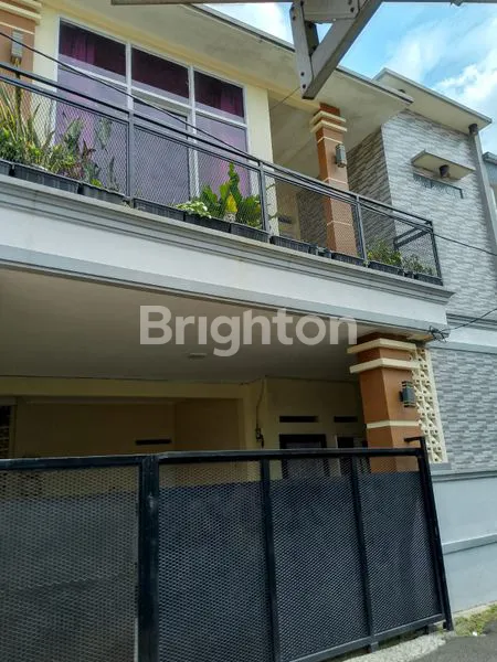 image RUMAH 2 LANTAI LT 119M² DI PEKAYON, PASAR REBO (1)