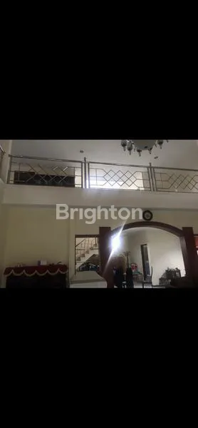 image DIJUAL RUMAH MEWAH 2 LANTAI SIAP HUNI SELANGKAH KE SOEKARNO HATTA AREA BANTARAN LOWOKWARU KOTA MALANG (3)