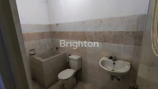 image RUMAH TERAWAT SIAP HUNI DI CLUSTER TERDEPAN PAKUWON CITY DEKAT RAYA MERR, KENJERAN, MULYOSARI, MULYOREJO, UNIV ITS (4)