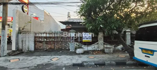 image RUMAH 2 LANTAI HITUNG TANAH NOL JALAN KENJERAN (2)