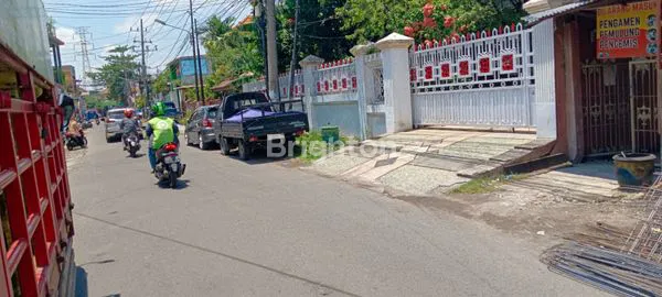 image RUMAH ASRI & NYAMAN SIAP HUNI KUTISARI SELATAN (1)