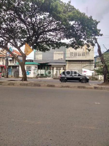 image GUDANG STRATEGIS ALTERNATIF CIBUBUR, LT 1851M² (1)