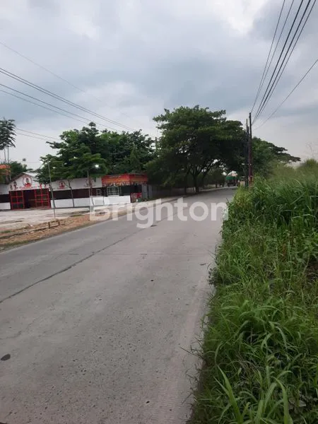 image *TANAH ZONA KUNING SIAP PAKAI LOKASI STRATEGIS DEKAT EXIT TOL COLOMADU* (3)