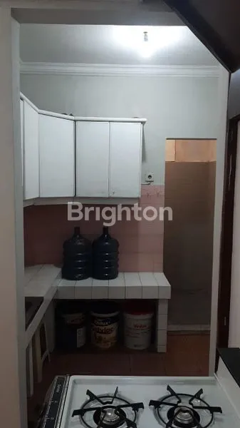 image RUMAH PUTIH MODERN KEMANGGISAN (3)