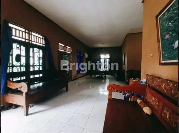 image *LAHAN TANAH PEKARANGAN BONUS RUMAH SANGAT STRATEGIS PINGGIR JALAN RAYA ADISUCIPTO COLOMADU* (6)