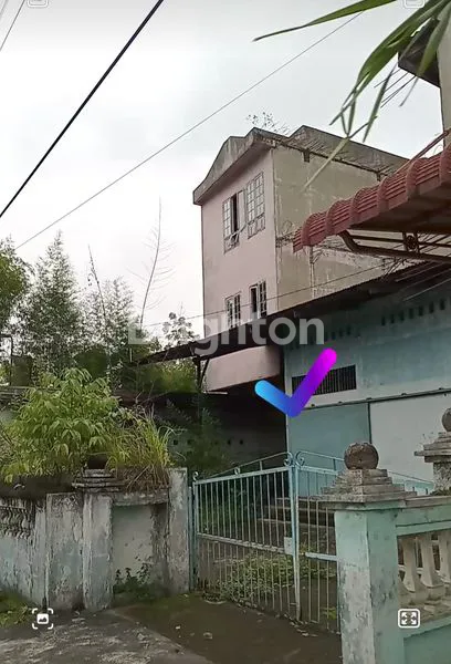 image RUMAH JL.MONGONSIDI, STRATEGIS (6)