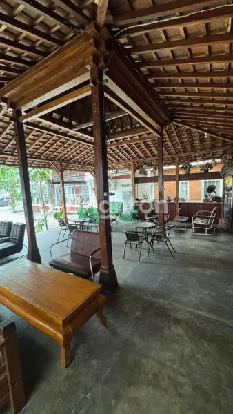 image PROPERTI MULTIFUNGSI: JOGLO, KOST, & USAHA DI NGAGLIK (3)