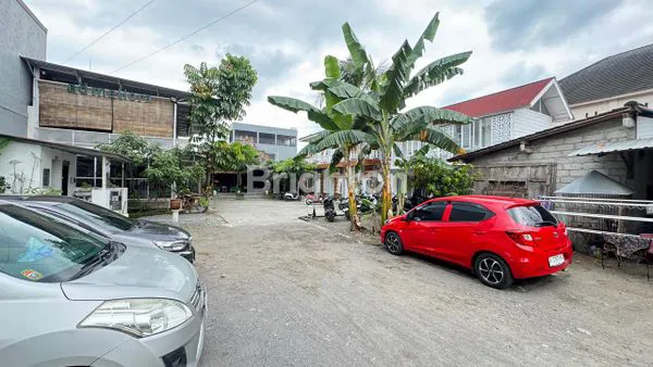 image PROPERTI MULTIFUNGSI: JOGLO, KOST, & USAHA DI NGAGLIK (2)