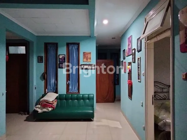 image HUNIAN STRATEGIS 3 LANTAI DI PESONA FLORENCE KOTA WISATA  (2)