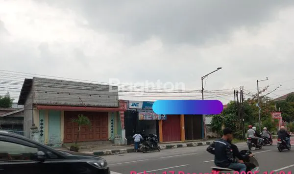 image RUMAH JL.MONGONSIDI,  STRATEGIS (3)