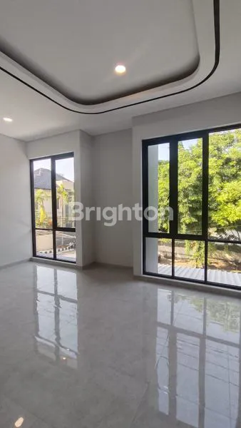 image HUNIAN EKSKLUSIF MANYAR, 4+1 KT & HADAP UTARA (7)