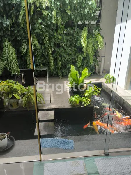 image DIJUAL RUMAH CANTIK DI SPRING  (5)