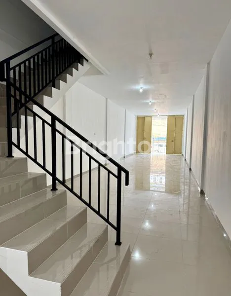 image AUTO CUAN ! RUKO BARU 4 LANTAI JELAMBAR JAKARTA BARAT, AREA BISNIS HIDUP (1)