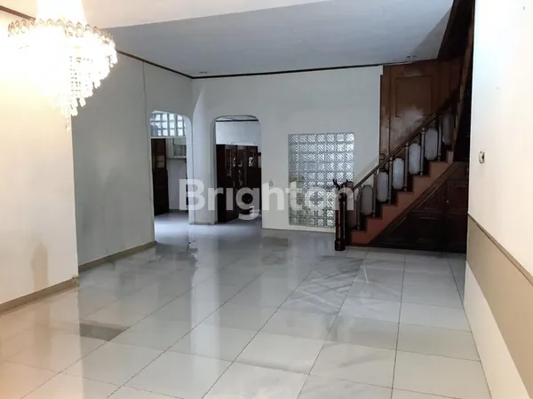 image RUMAH LOKASI STRATEGIS DI JAKARTA SELATAN LT: 317 M2 (5)