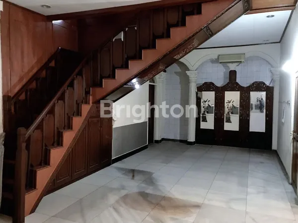 image RUMAH LOKASI STRATEGIS DI JAKARTA SELATAN LT: 317 M2 (6)