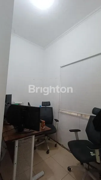 image RUMAH FULLY FURNISHED DENGAN VIEW BUKIT SENTUL YANG CANTIK (6)